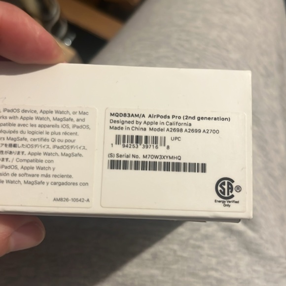 Apple AirPods Pro 2nd Gen - Picture 5 of 7